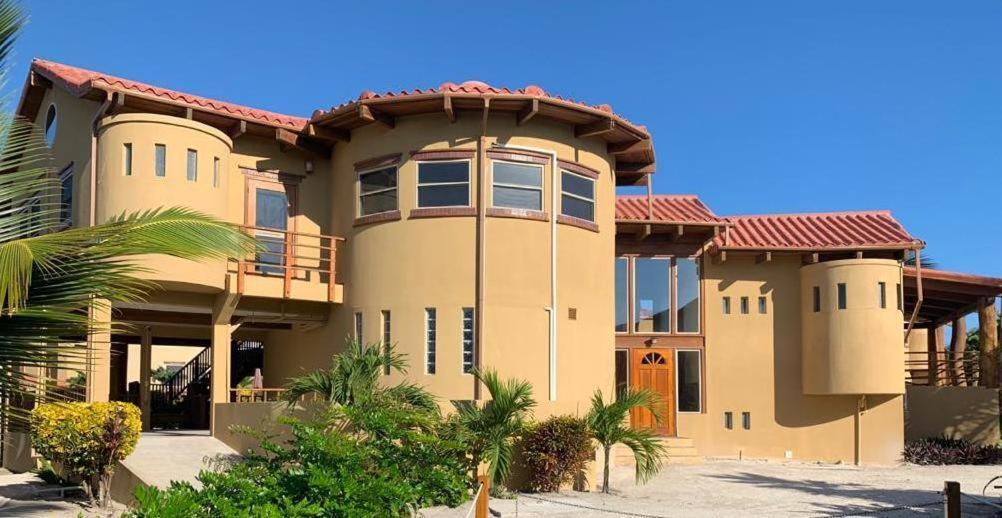 Villa Serenity San Pedro  Extérieur photo