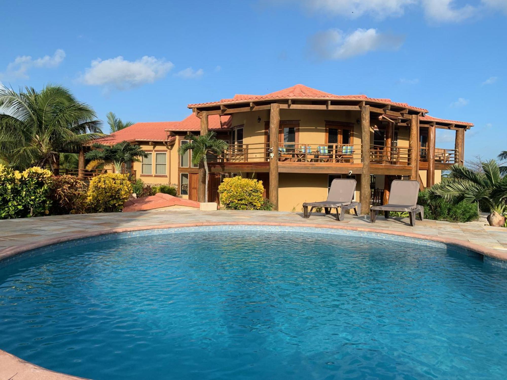 Villa Serenity San Pedro  Chambre photo